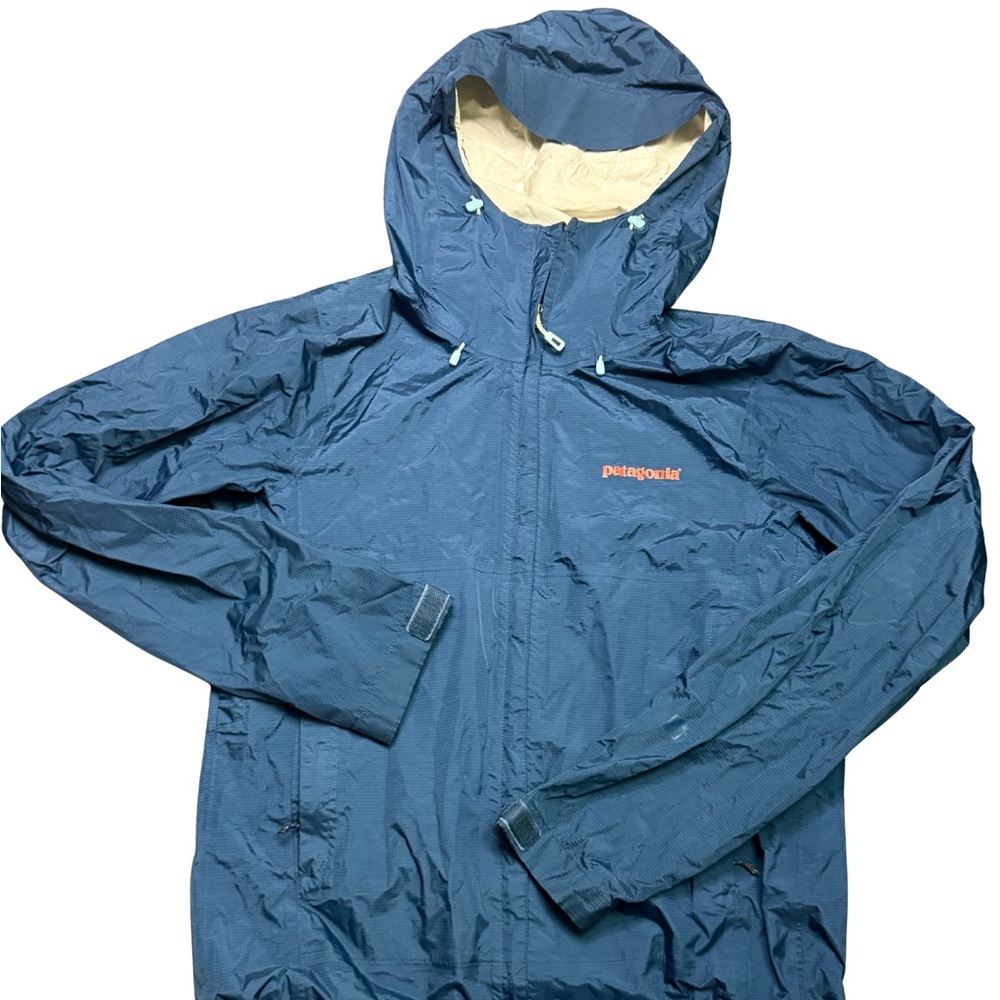 Patagonia Men's Navy Hooded Raincoat